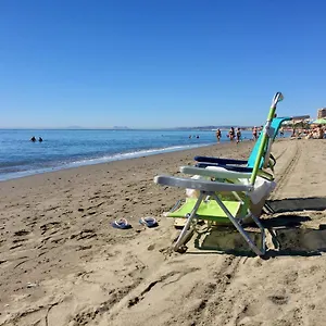 https://alborn-beach-by-marjohn.es-andalucia.com
