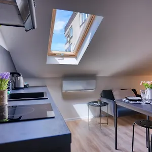 https://studio-largo-decouverte-detente-au-centre-ville.sofiahotelsbg.com