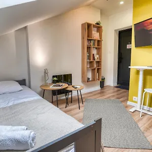 https://studio-vazov-confort-moderne-au-centre-de.sofiahotelsbg.com