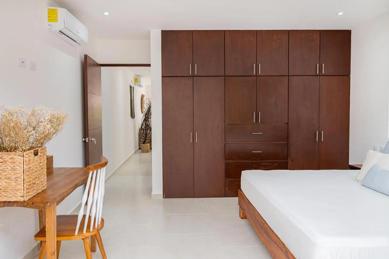 Apartment And Penthouse Blue Luxury Kukulkan 툴룸