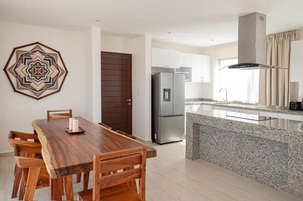Apartment And Penthouse Blue Luxury Kukulkan 툴룸 0*,