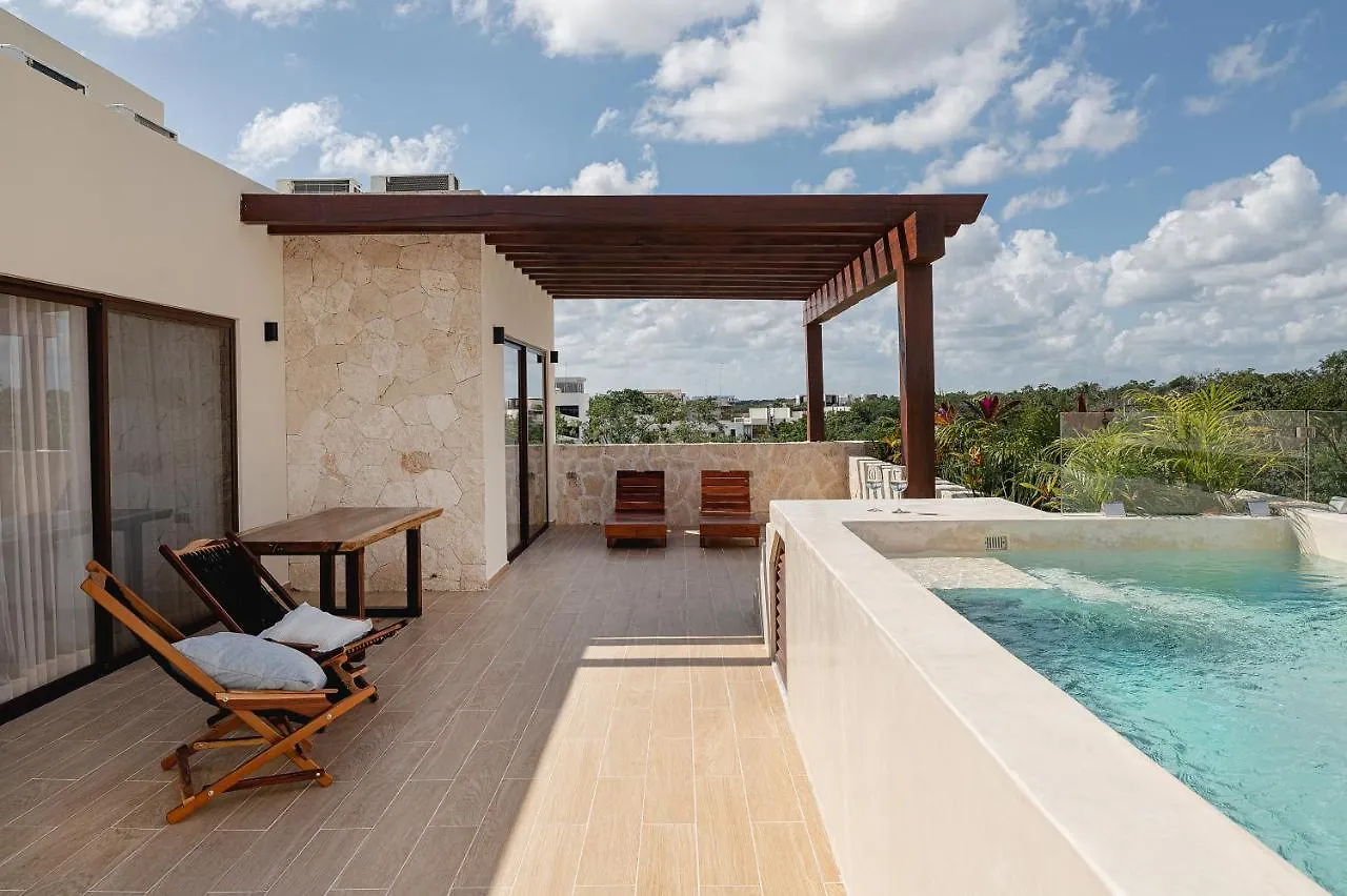Apartment And Penthouse Blue Luxury Kukulkan 툴룸